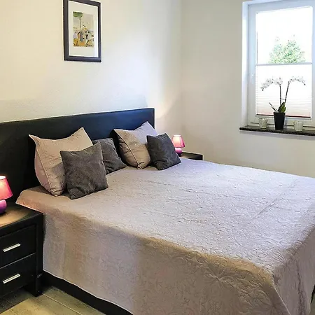Appartementhaus Seeperle In Sommersdorf, Cleaning Included *